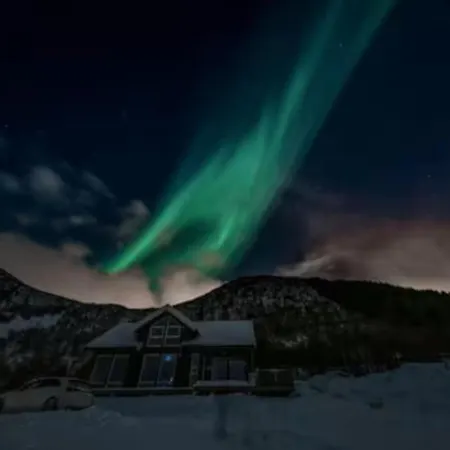 Holiday home Explorers Lofoten Offersoya