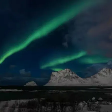 Explorers Lofoten Tatil Evi *