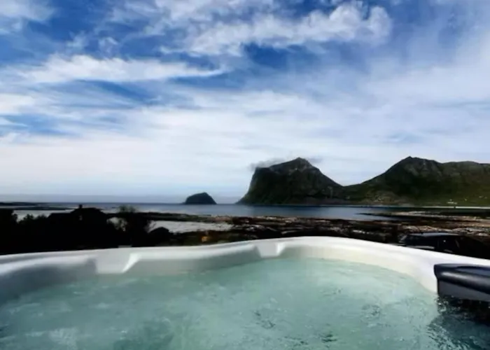 Explorers Lofoten Offersoya